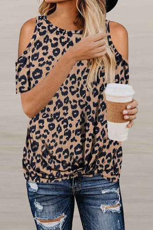 solelytrend Off-Shoulder Leopard Print T-Shirt ( 2 Colors )